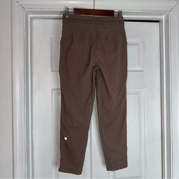 Lululemon Dance Studio MR Crop Pants 4 Taupetastic - Picture 7 of 9
